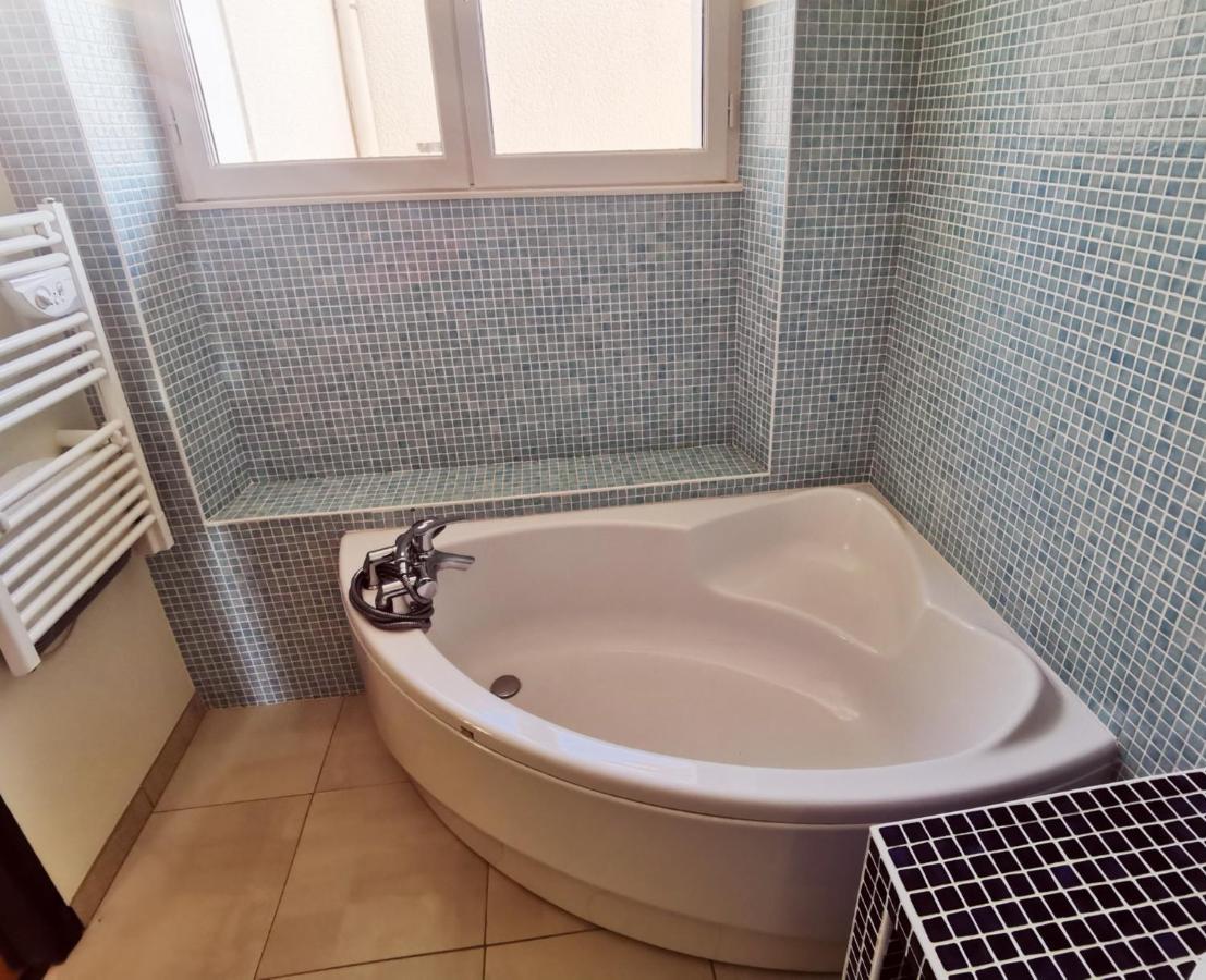 Appartements La Felicite Saint Gilles Croix de vie Εξωτερικό φωτογραφία